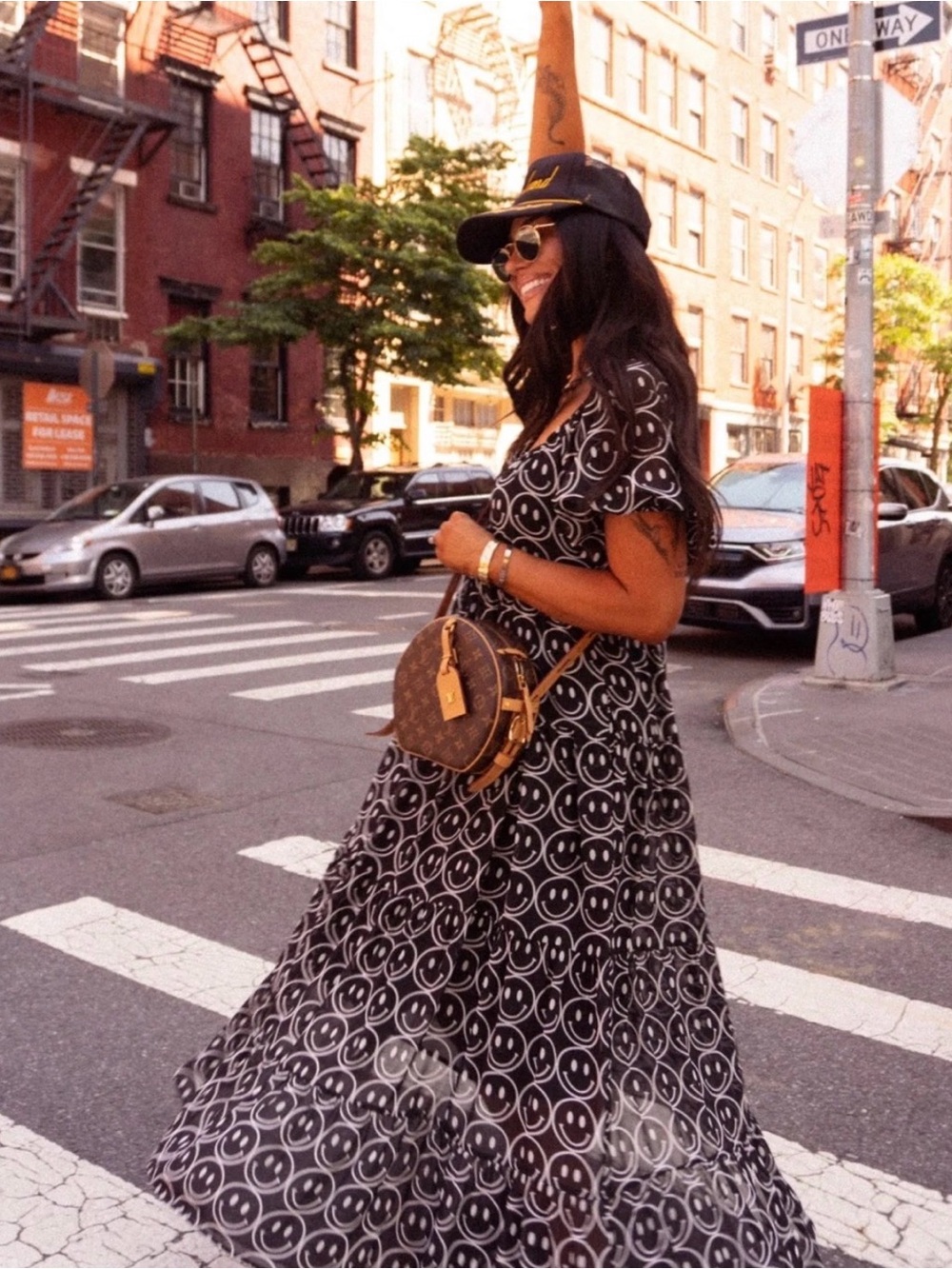 Black Smiley-Print Maxi Dress — Casual Everyday Maxi